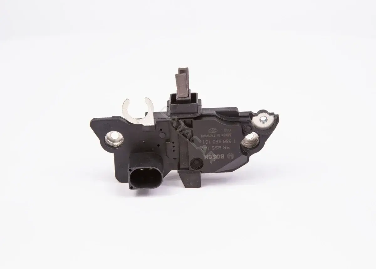 Регулятор напряжения BOSCH 1986AE0131