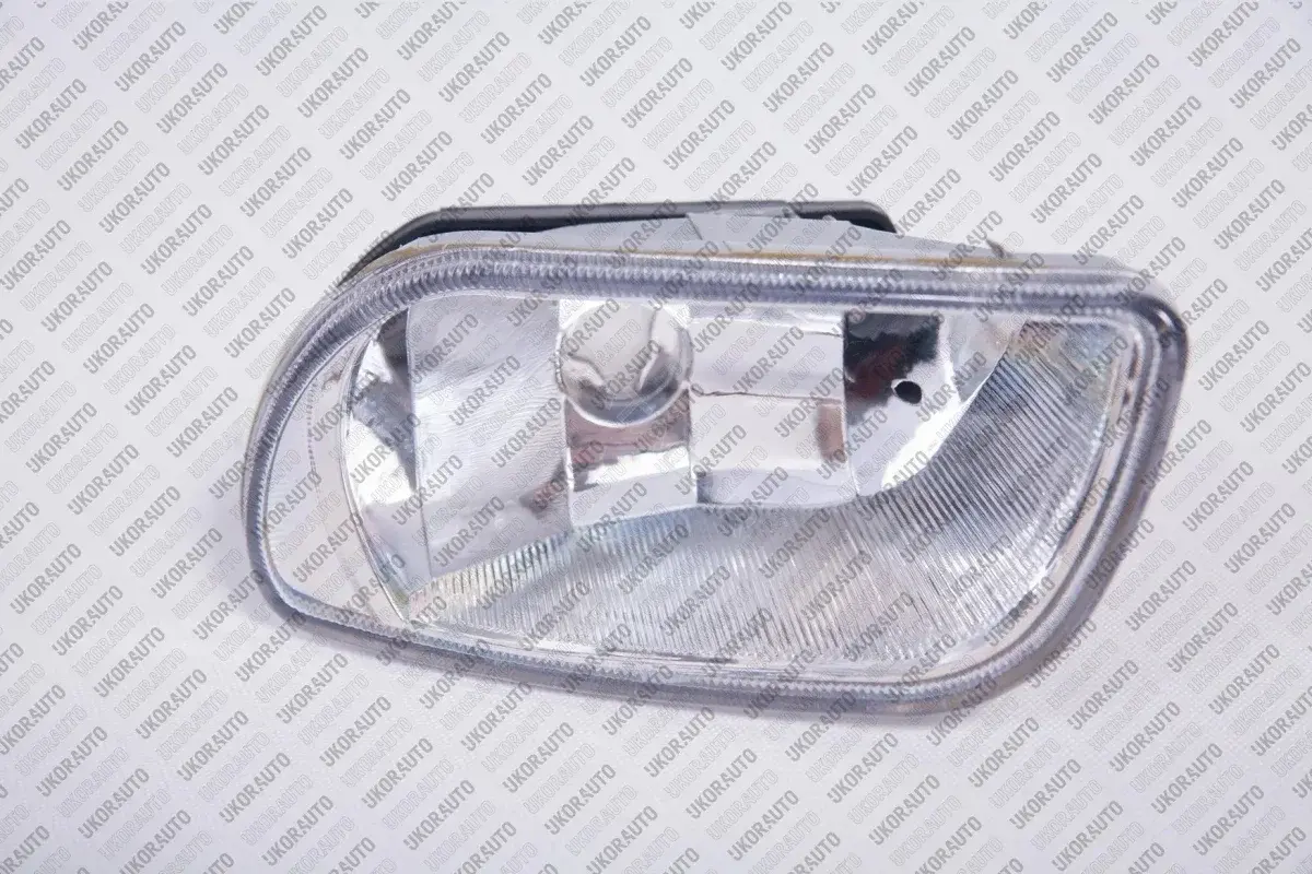 Противотуманные фары UKORAUTO U0522036L