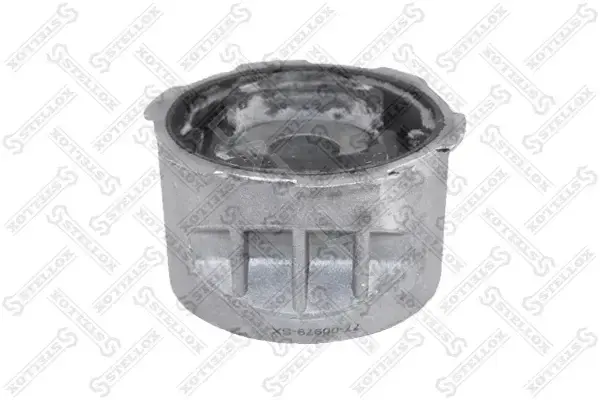 Сайлентблок рычага STELLOX 77-00979-SX