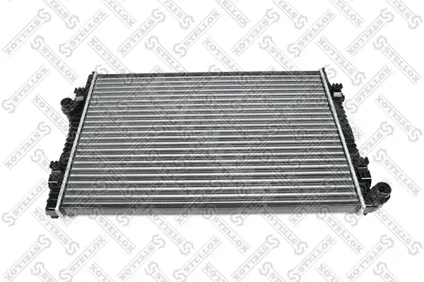 Радиатор охлаждения STELLOX 10-26978-SX
