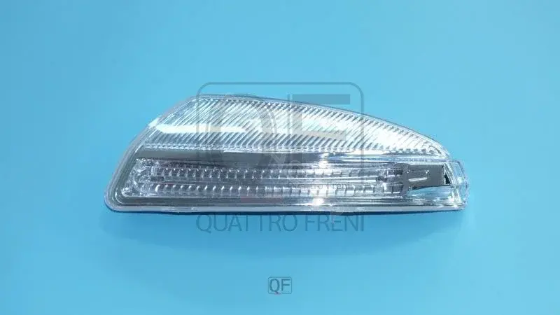 Поворотник QUATTRO FRENI QF71M00009