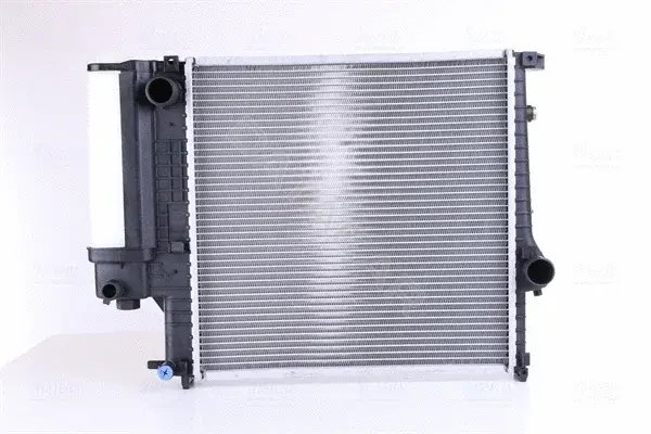 Радиатор охлаждения NISSENS 60623A