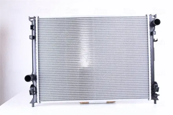 Радиатор охлаждения NISSENS 61014A