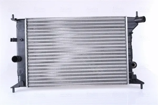 Радиатор охлаждения NISSENS 630681