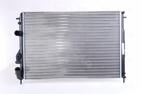 Радиатор охлаждения NISSENS 63896A