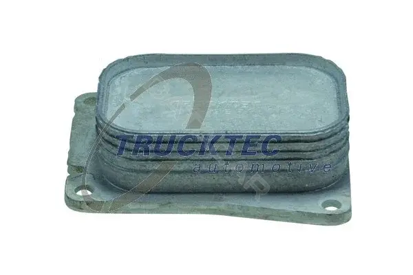 Масляный радиатор двигателя TRUCKTEC 02.18.072