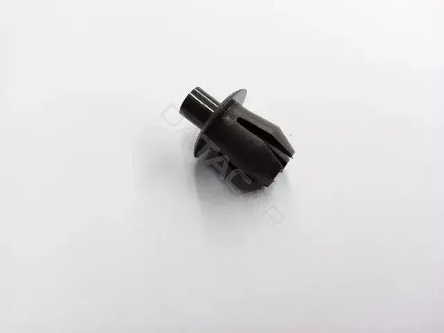 Клипсы, фиксаторы, зажимы VAG N0385501