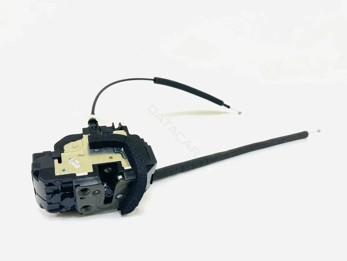 Замок двери UKORAUTO U0528011R