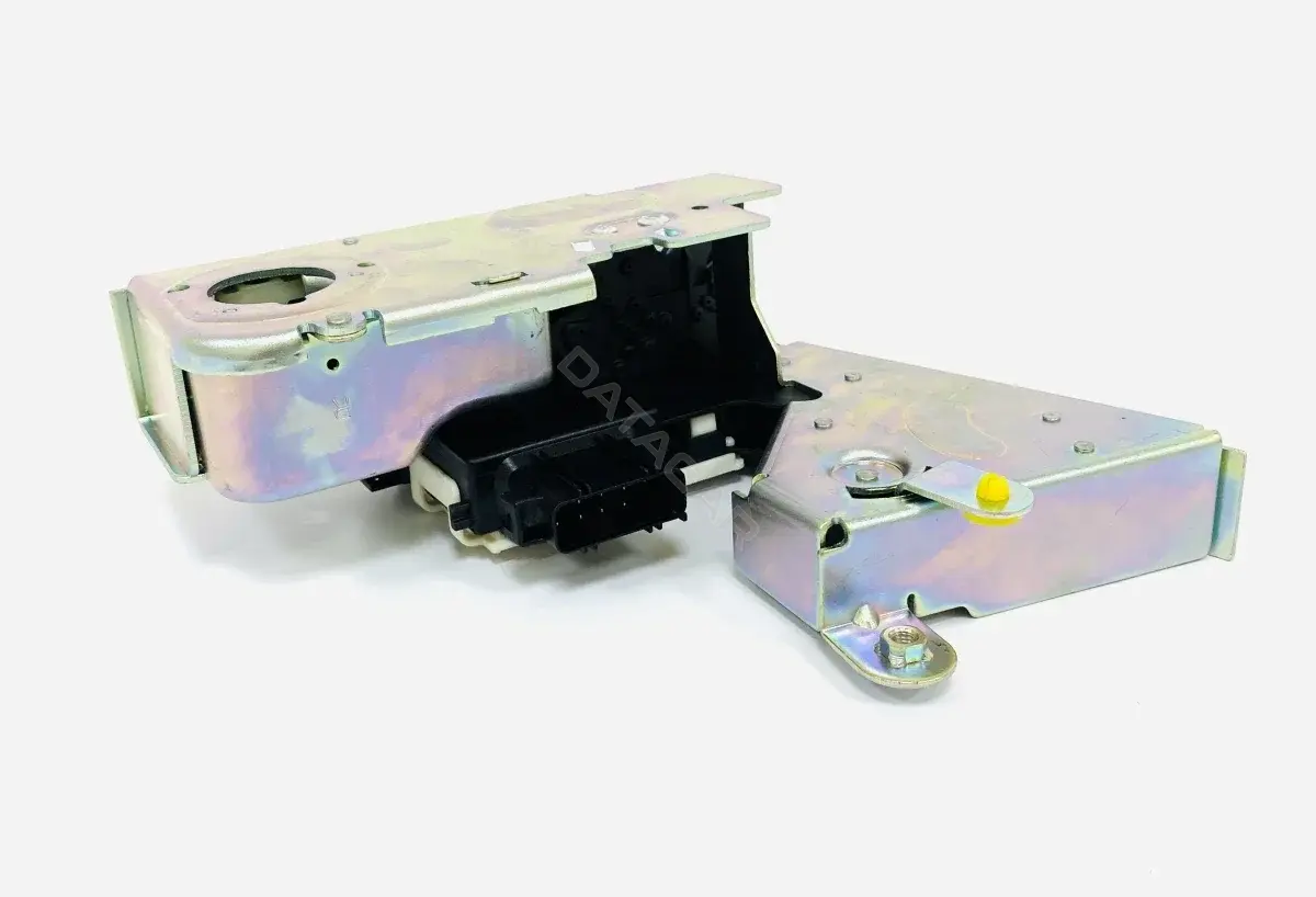 Замок двери UKORAUTO U0528255