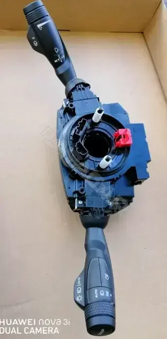Переключатель подрулевой GEELY 7042011000