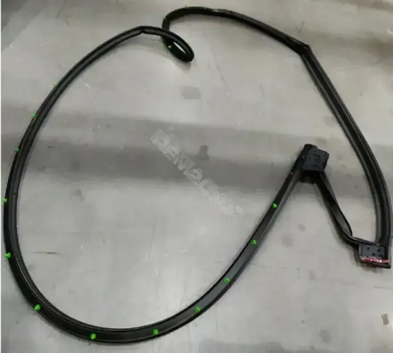 Уплотнитель двери GEELY 5081038400