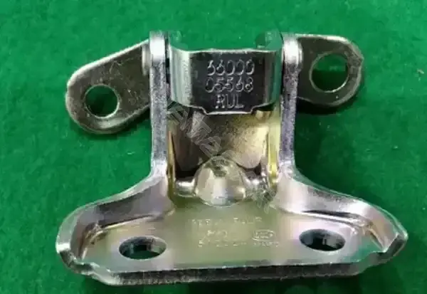 Петля двери GEELY 5081039000