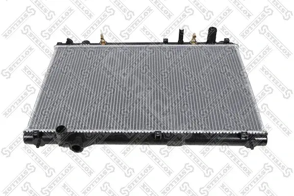 Радиатор охлаждения STELLOX 10-26831-SX