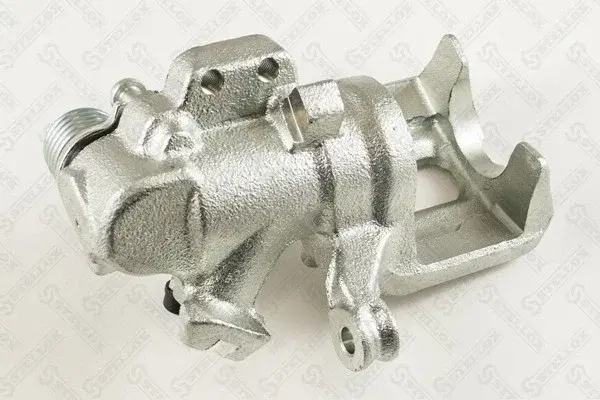 Суппорт тормозной STELLOX 05-90318-SX