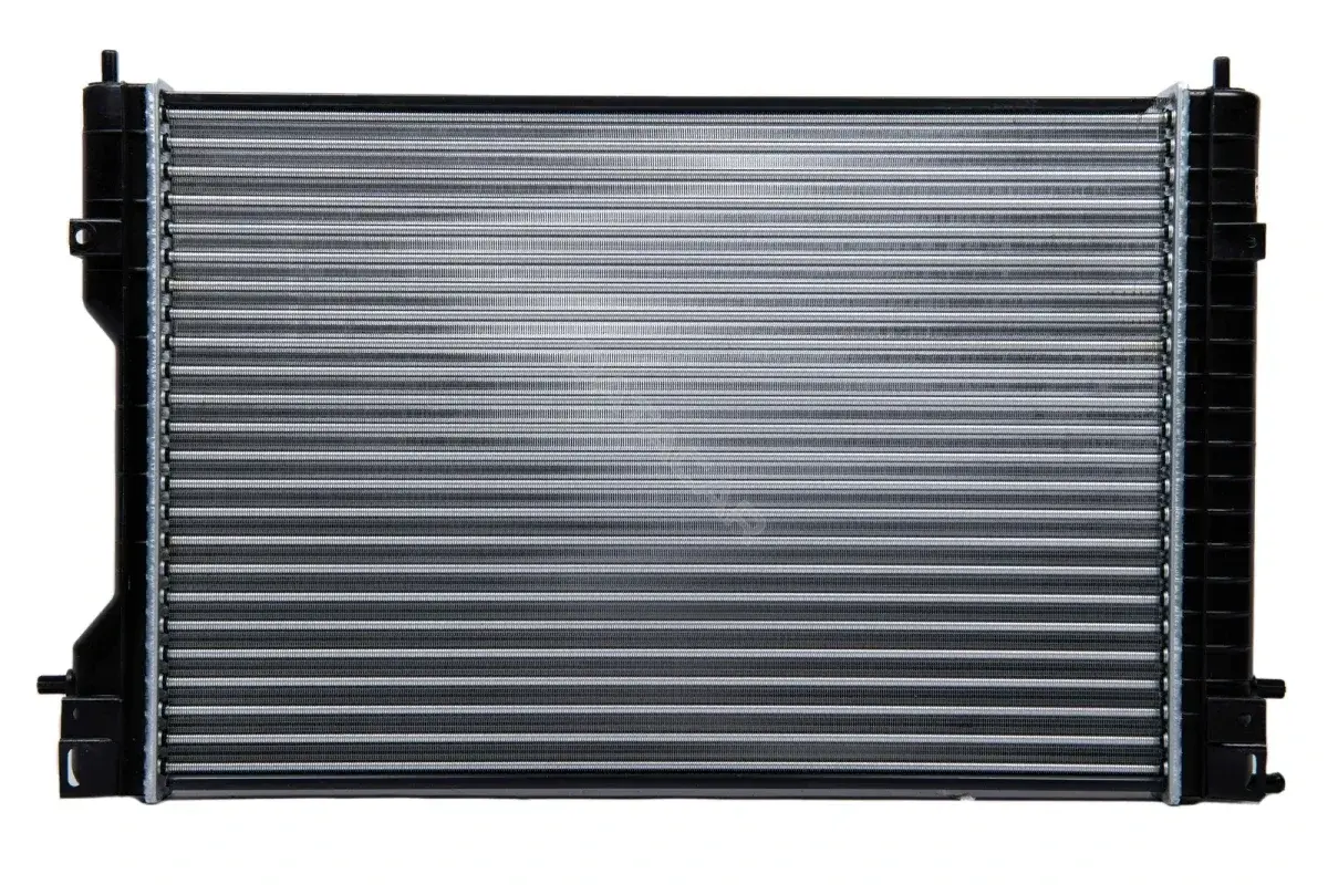 Радиатор охлаждения STELLOX 10-25078-SX