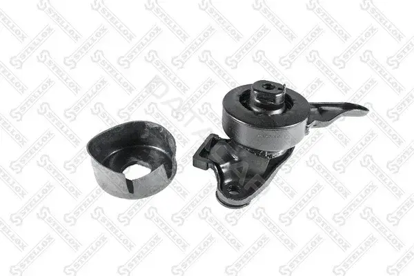 Подушка двигателя (Опора) STELLOX 25-18024-SX