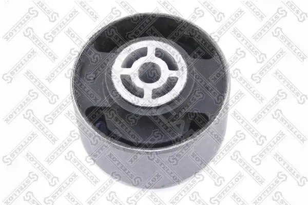Подушка двигателя (Опора) STELLOX 72-11381-SX