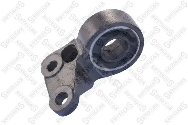 Сайлентблок рычага STELLOX 77-00189-SX