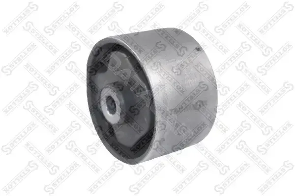 Сайлентблок рычага STELLOX 77-01001-SX