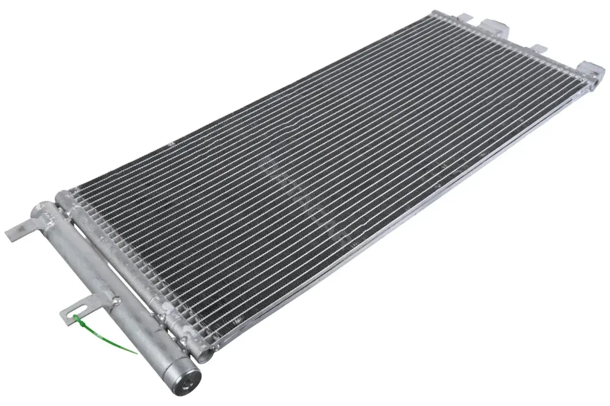 Радиатор кондиционера STELLOX 10-45840-SX