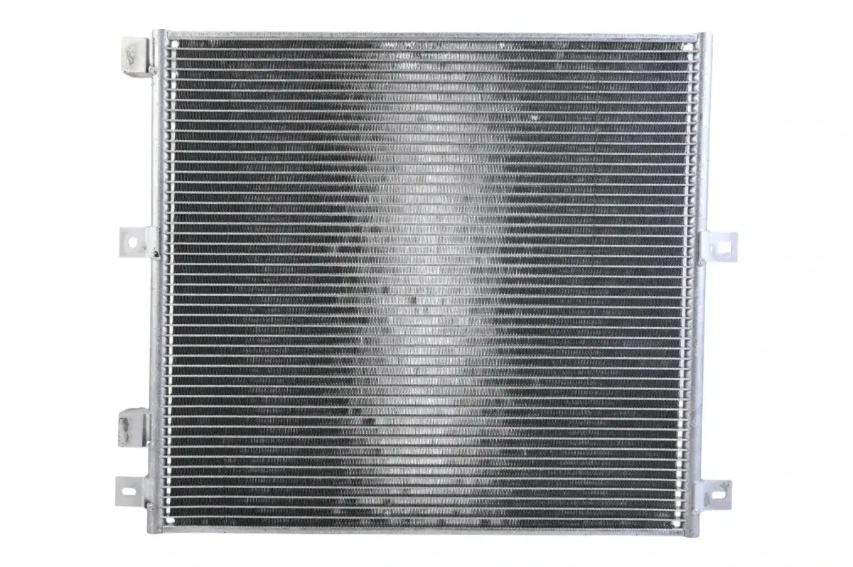 Радиатор кондиционера STELLOX 87-39130-SX