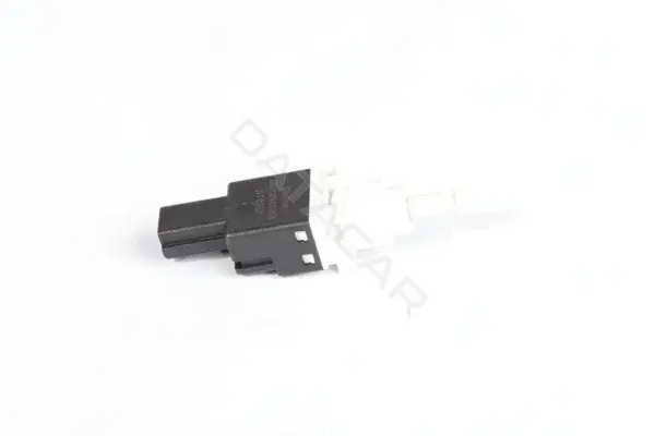 Датчик стоп сигнала STELLOX 06-12549-SX