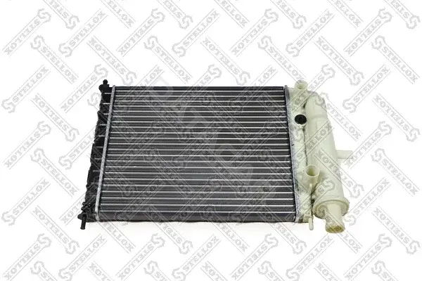 Радиатор охлаждения STELLOX 10-26923-SX