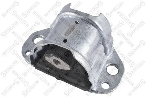 Подушка двигателя (Опора) STELLOX 25-17096-SX