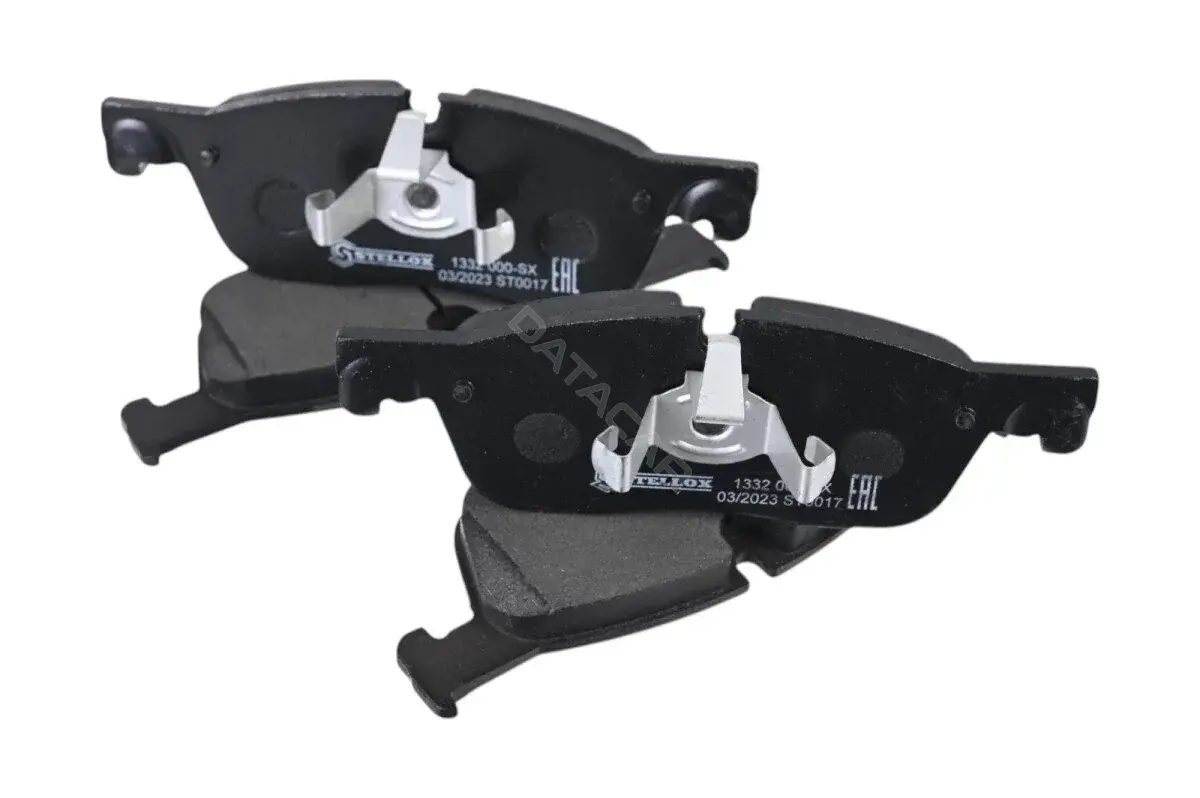 Тормозные колодки STELLOX 1332000-SX