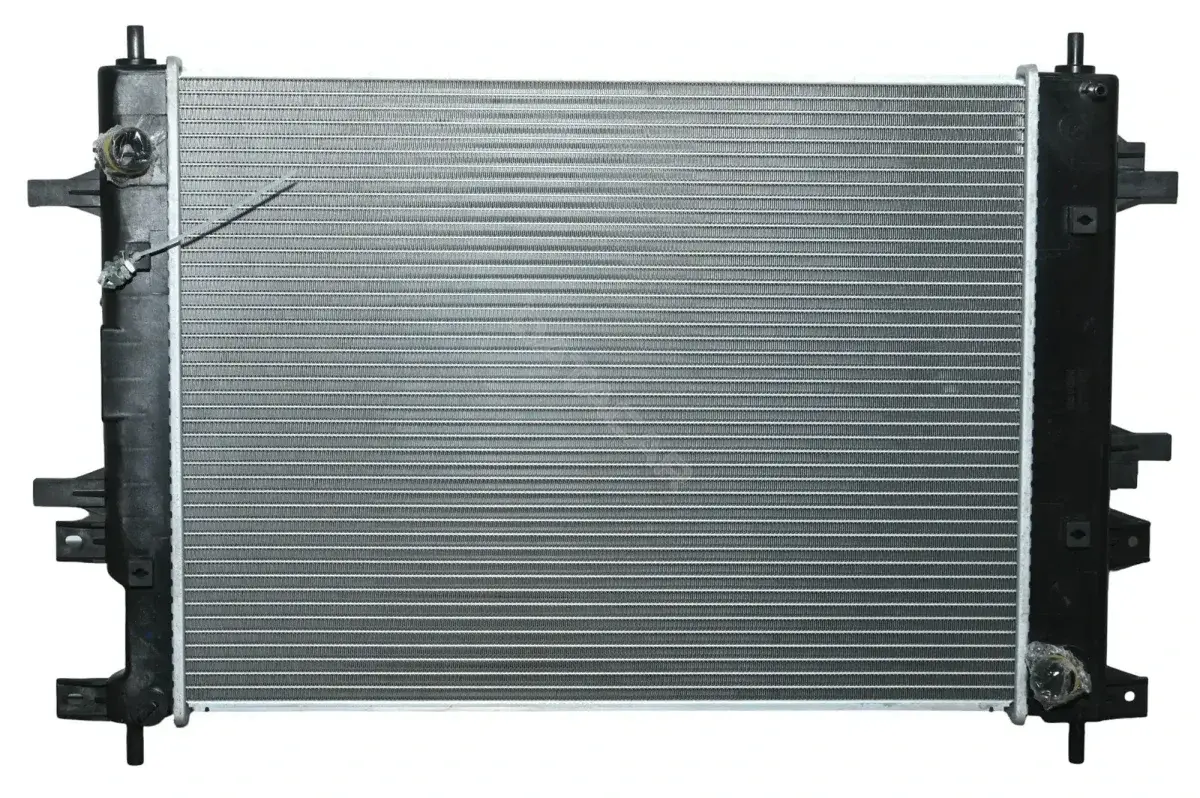 Радиатор охлаждения STELLOX 10-27212-SX