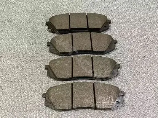 Тормозные колодки PARTS-MALL PKB-E33
