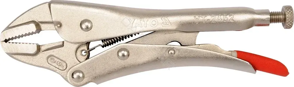 Тиски слесарные YATO YT-2452