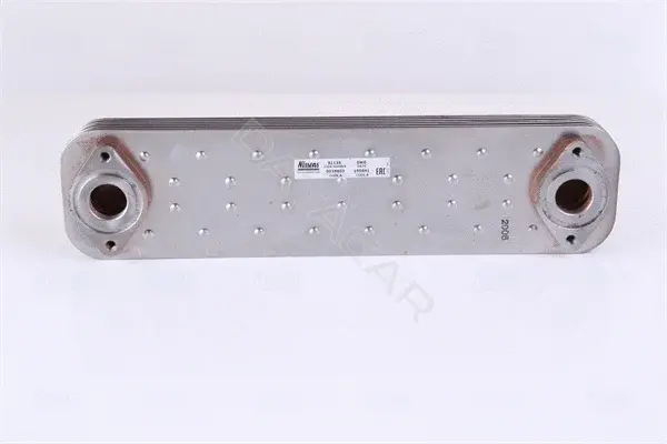 Масляный радиатор двигателя NISSENS 91135