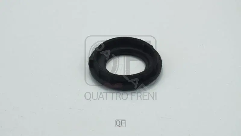 Прокладка клапанной крышки QUATTRO FRENI QF82A00054