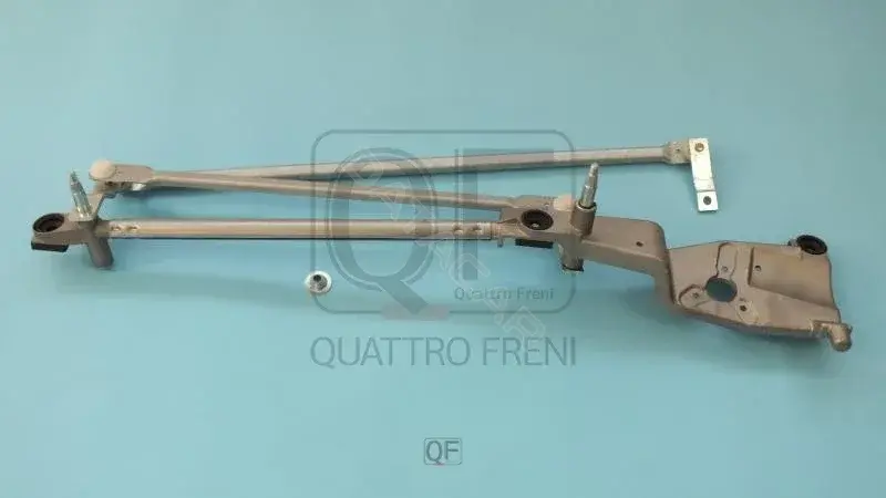 Трапеция стеклоочистителя QUATTRO FRENI QF01N00074
