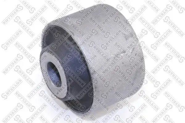 Сайлентблок рычага STELLOX 77-00028-SX