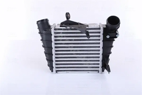 Интеркулер NISSENS 96770