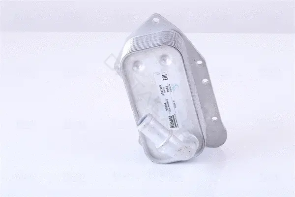 Масляный радиатор двигателя NISSENS 90804