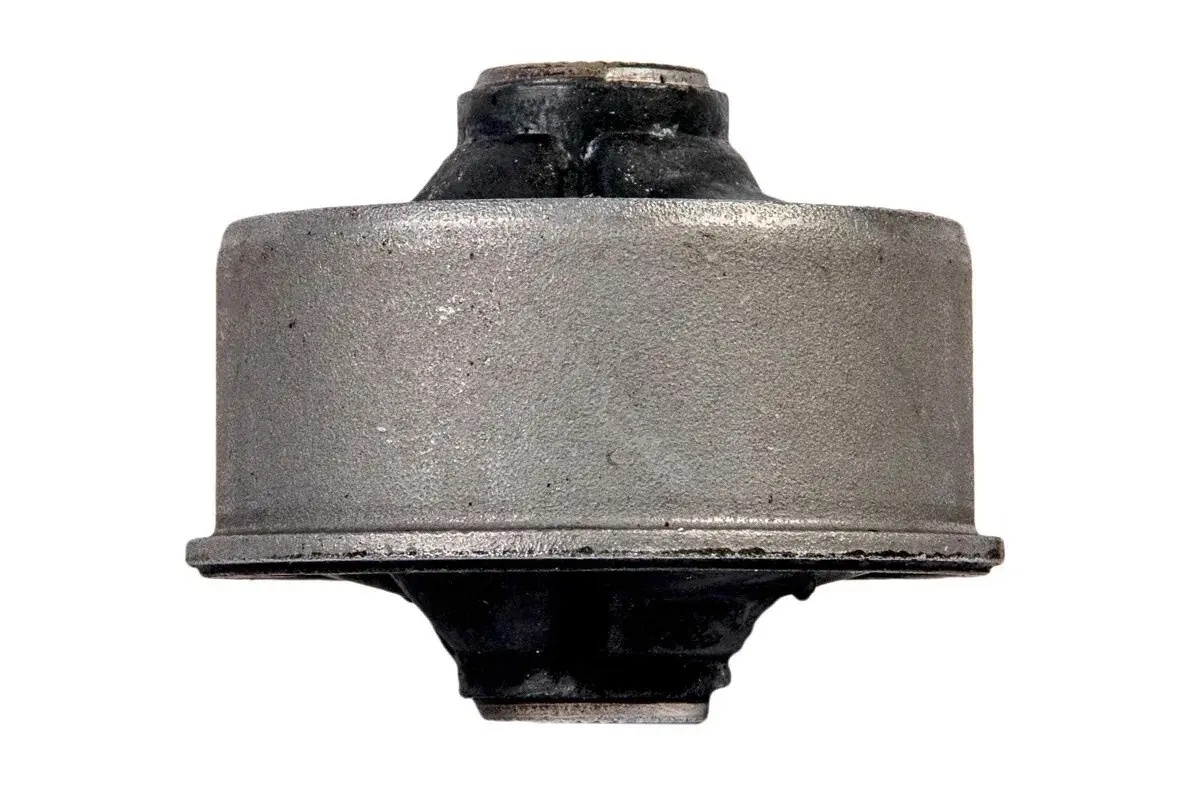 Сайлентблок рычага STELLOX 87-98057-SX