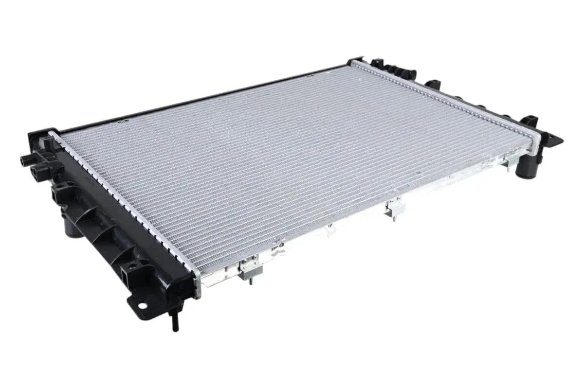 Радиатор охлаждения STELLOX 10-27024-SX