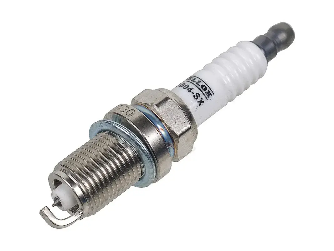 Свечи зажигания STELLOX 235004-SX