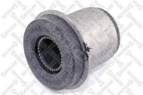 Сайлентблок рычага STELLOX 87-98173-SX