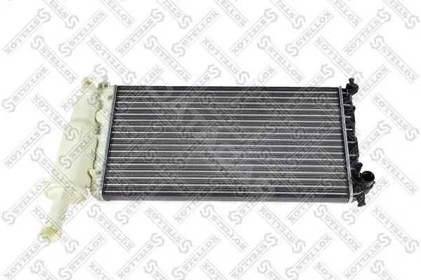 Радиатор охлаждения STELLOX 10-26918-SX