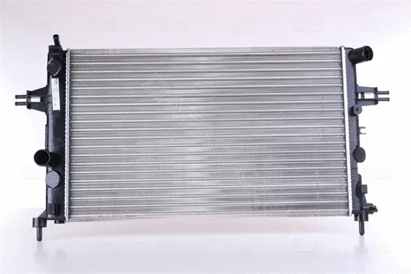 Радиатор охлаждения NISSENS 630041