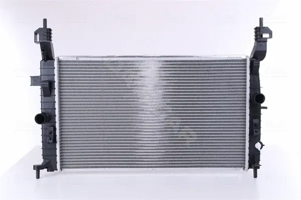 Радиатор охлаждения NISSENS 63096
