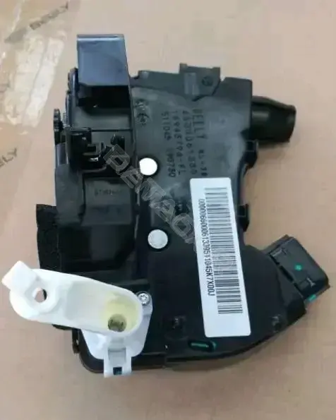 Замок двери GEELY 5077043600