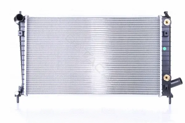 Радиатор охлаждения NISSENS 68005A