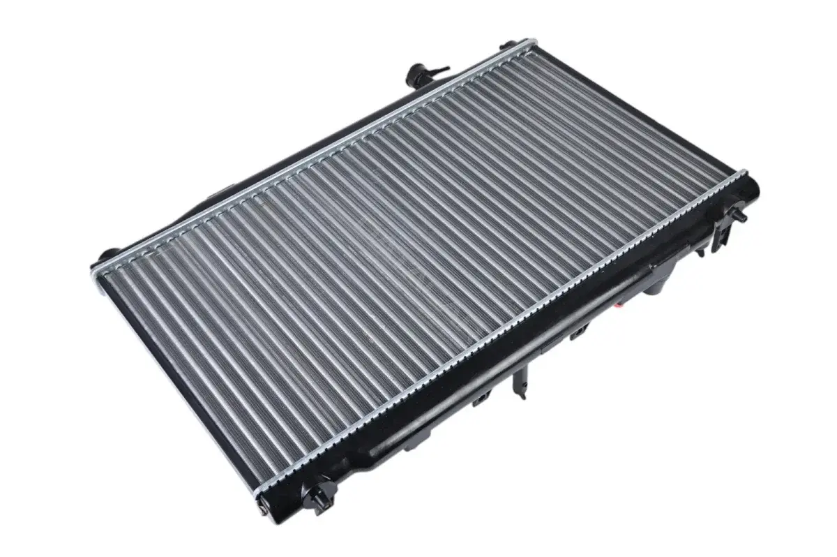 Радиатор охлаждения STELLOX 10-26800-SX