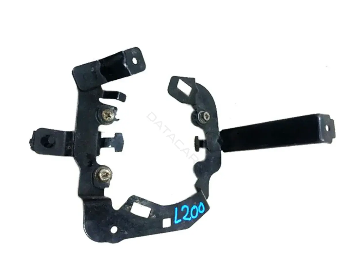 Противотуманные фары MITSUBISHI 8321A095