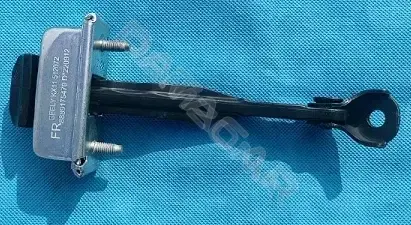 Ограничитель двери GEELY 5075070400